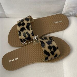 Old Navy Tan and Black Animal Print Sandals